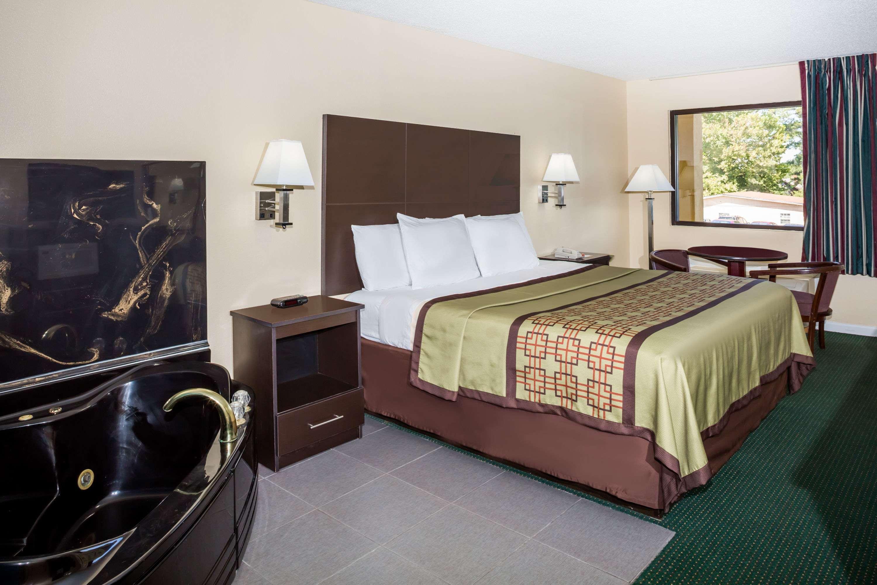 Hotel Days By Wyndham