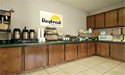 Hotel Days By Wyndham Enterprise